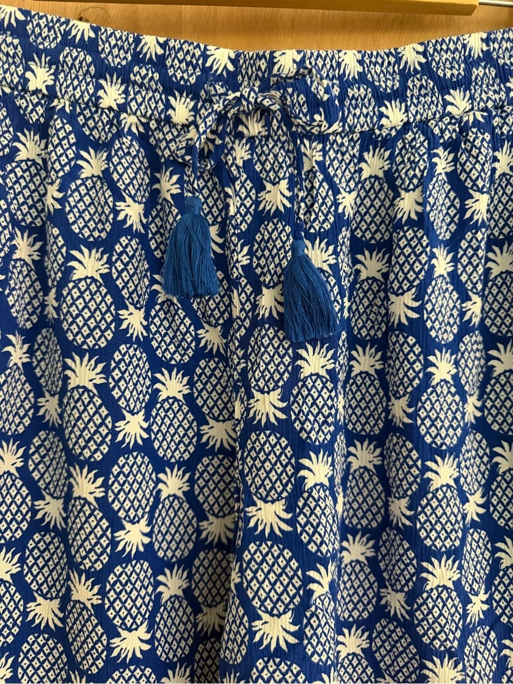 Boden Bembridge Blue Pineapple Shorts, Pull On Crinkle Fabric, Tassels